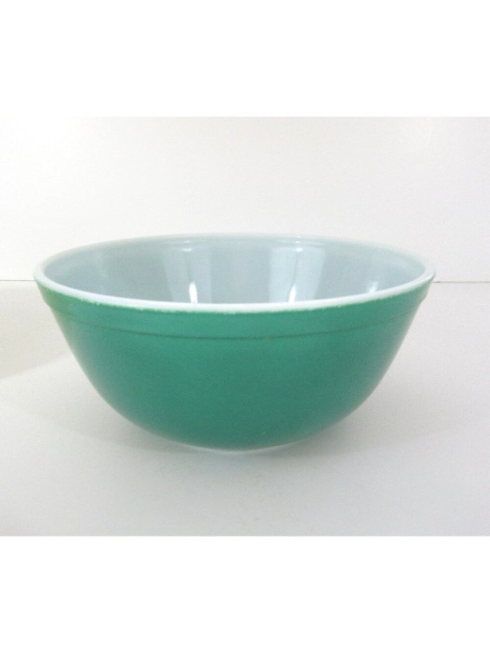 Pyrex Nesting Mixing Bowls Green #403 and Yellow #404 Vibrant Colors - Picture 8 of 11